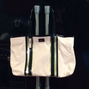 NWT VS Tote with Wristlet